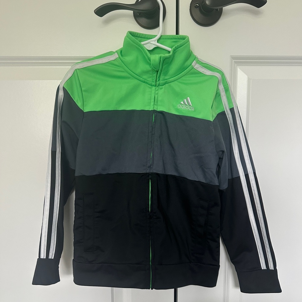 Kids Adidas zip up sweatshirt in size 6
